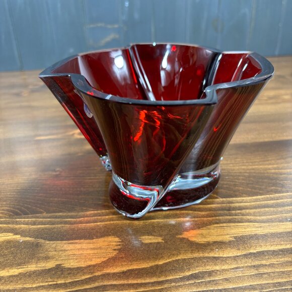 Vintage Ruby Red Hand Blown Glass Bowl KCD Art Glass Centerpiece Bold Red Glass - Picture 4 of 15
